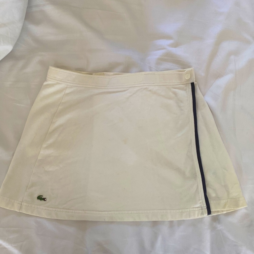 LACOSTE Sport Tennis Skirt, size 44 (size 8/10) in white with navy stripe